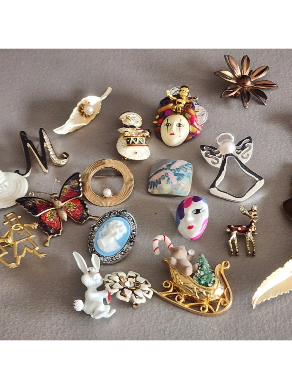 Vintage Brooches Pins Butterfly Angel Christmas Cameo Hat Monogram M